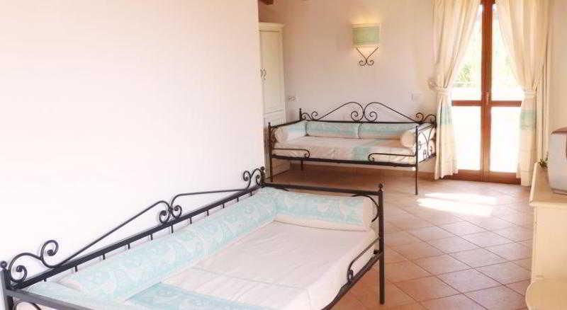 Borgo Dei Pescatori Hotel อาเญ็นตู ภายนอก รูปภาพ