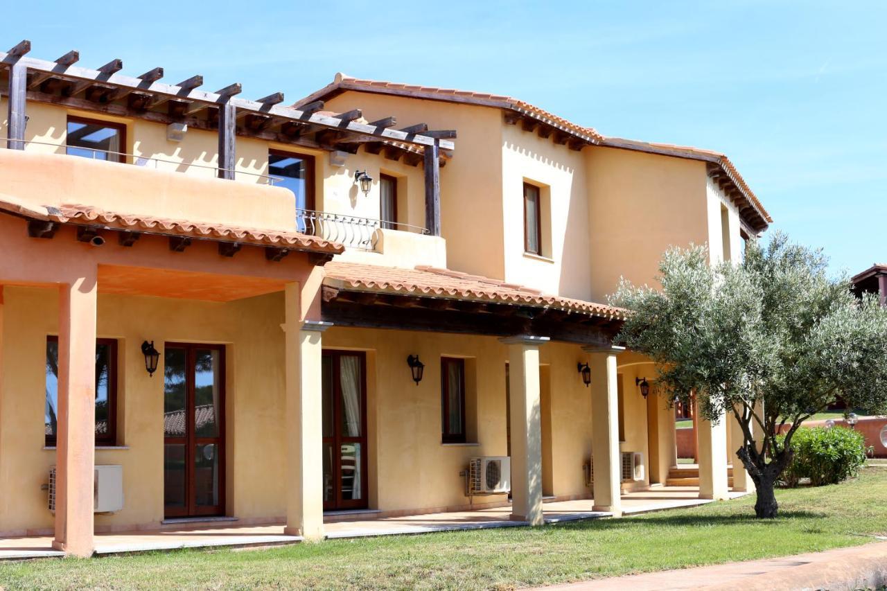 Borgo Dei Pescatori Hotel อาเญ็นตู ภายนอก รูปภาพ