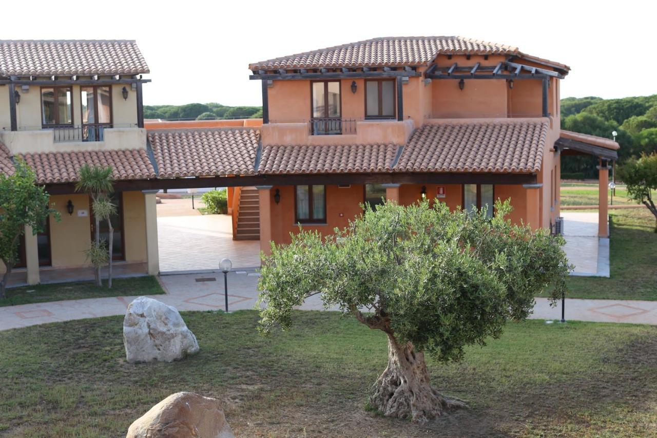 Borgo Dei Pescatori Hotel อาเญ็นตู ภายนอก รูปภาพ